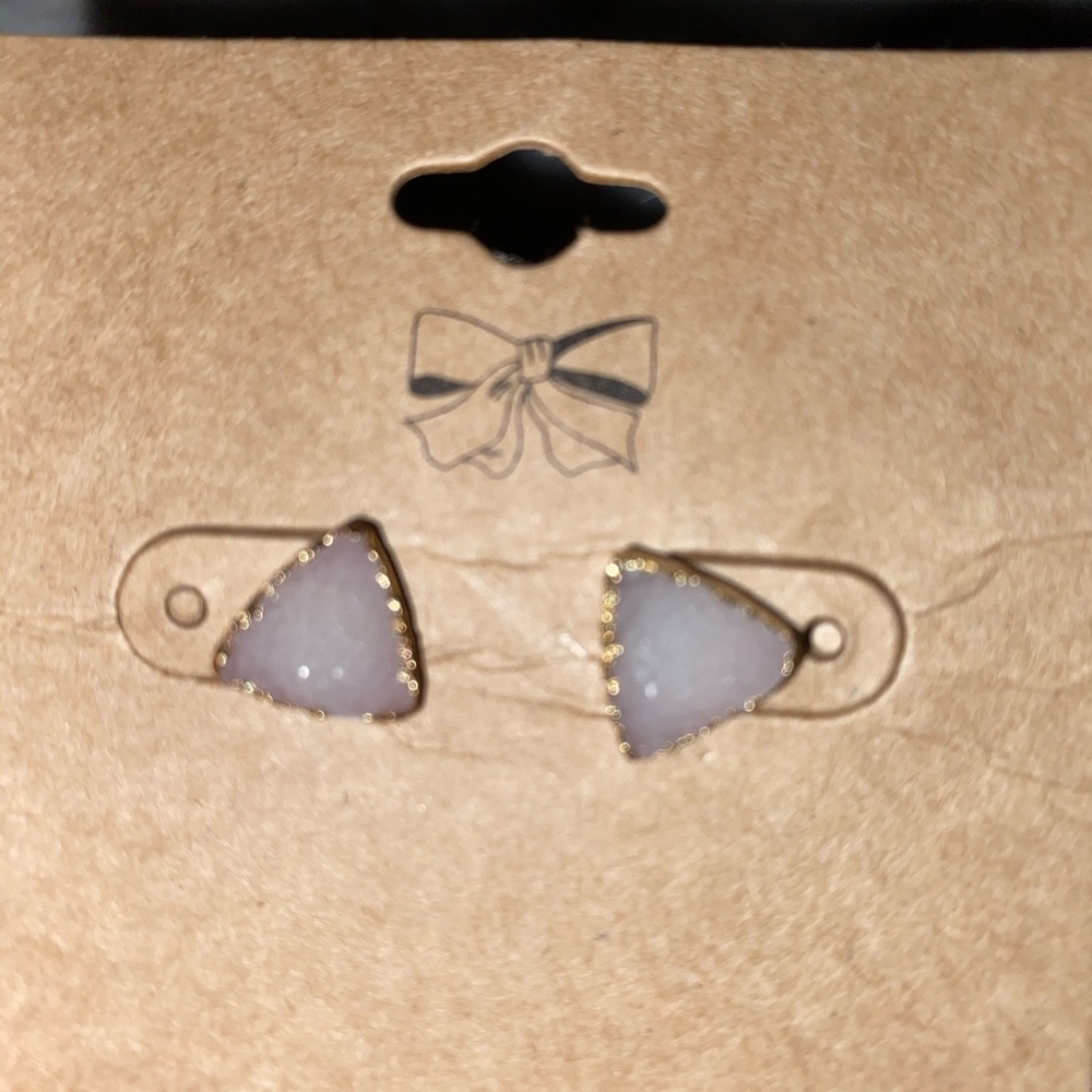 Earrings - Picture 2 of 4